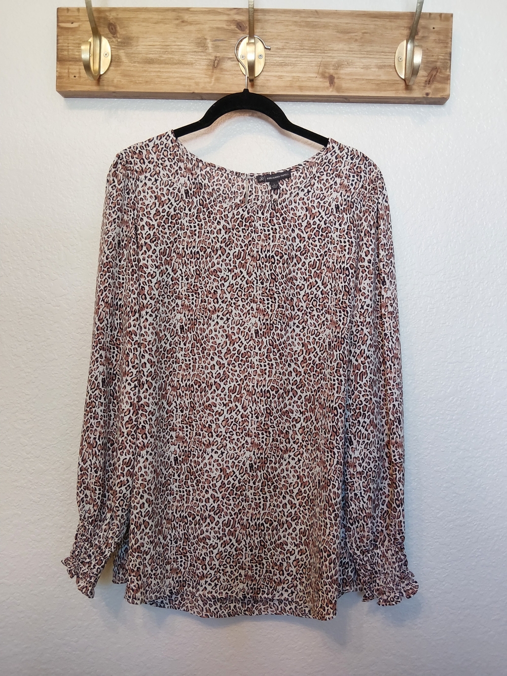 Animal Cheetah Print Long-Sleeve Smock Cuff Blouse - Brown Cream Large NWT